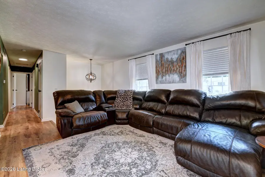 7307 Sideoats Dr, Crestwood, KY 40014 - #3