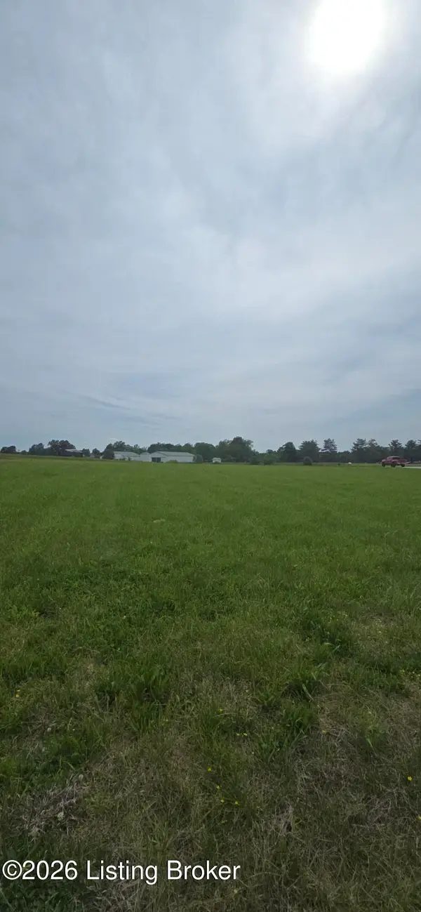 1008 Cordy Ln, Lawrenceburg, KY 40342