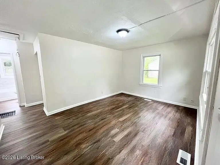 2016 S 40th St, Louisville, KY 40211 - #3