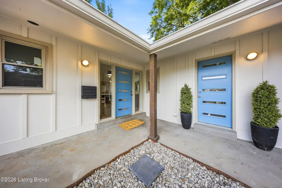 3711 Mamaroneck Rd, Louisville, KY 40218 - #3