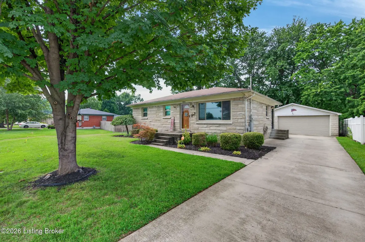 4806 Fury Way, Louisville, KY 40258 - #1