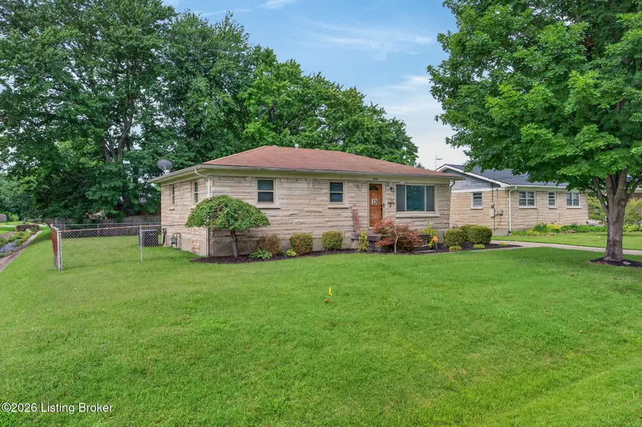 4806 Fury Way, Louisville, KY 40258 - #3