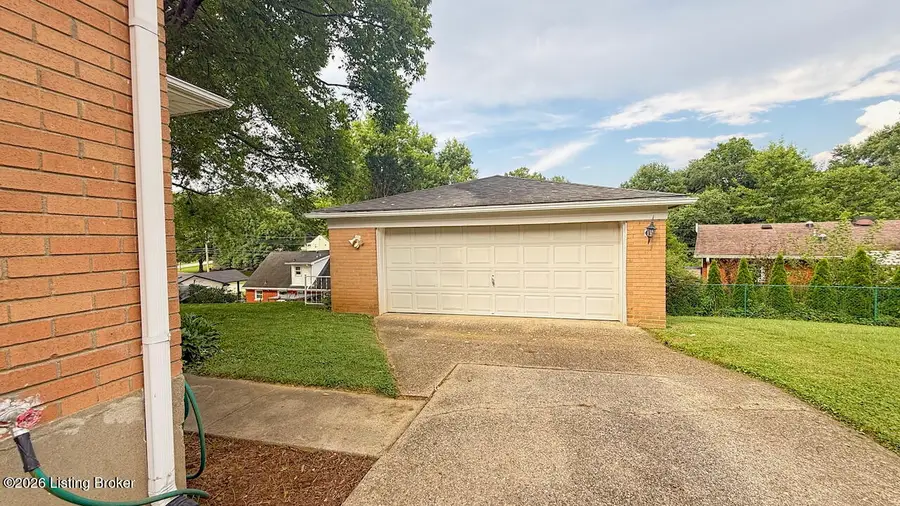 3009 Ashview Terrace, Louisville, KY 40217 - #3