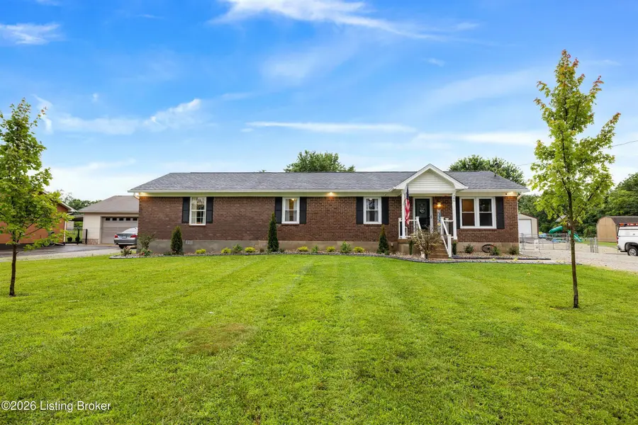 380 Oak Run Dr, Mount Washington, KY 40047 - #2
