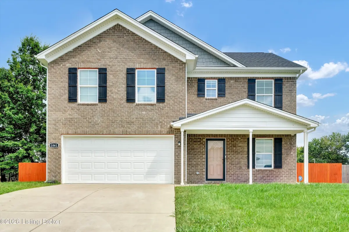 1061 Shady Brook Ln, Louisville, KY 40229 - #1