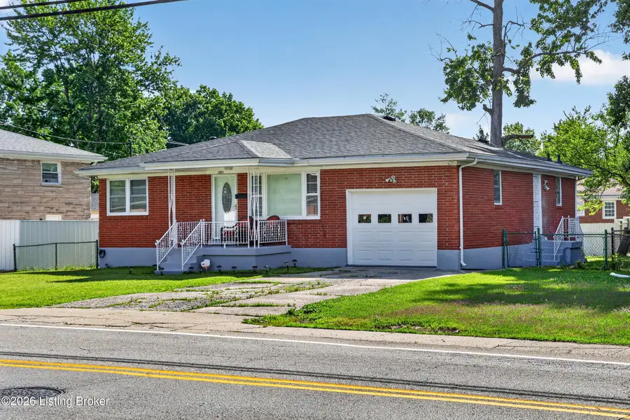 6003 Jeanine Dr, Louisville, KY 40219 - #2