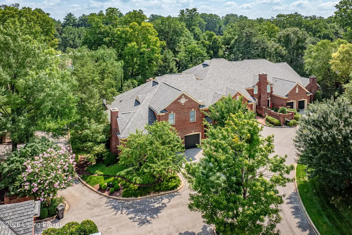 407 Wynfield Close Ct, Louisville, KY 40206 - #1