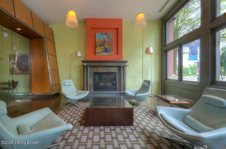 309 E Market St #313, Louisville, KY 40202 - #2