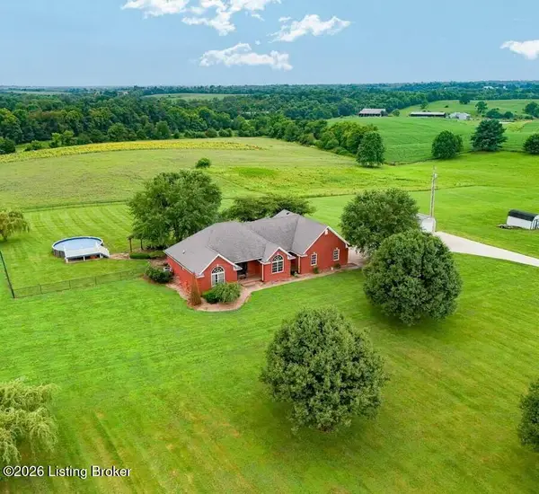 9671 Bloomfield Rd, Bloomfield, KY 40008