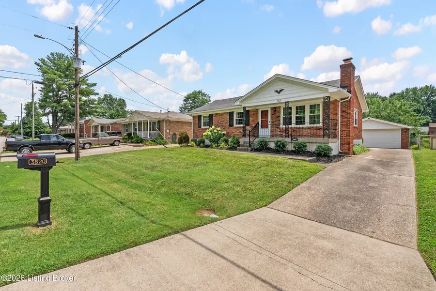 3820 Pinecroft Dr, Louisville, KY 40219 - #3