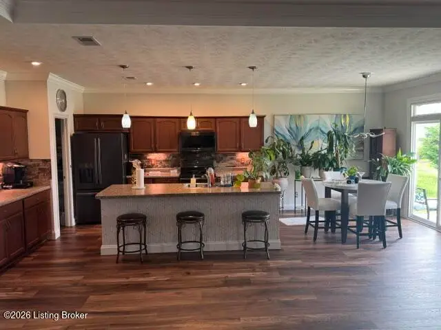 223 Bridlewood Dr, Shepherdsville, KY 40165 - #3