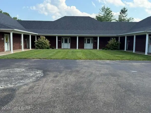 105D Twin Oaks Dr, Bardstown, KY 40004