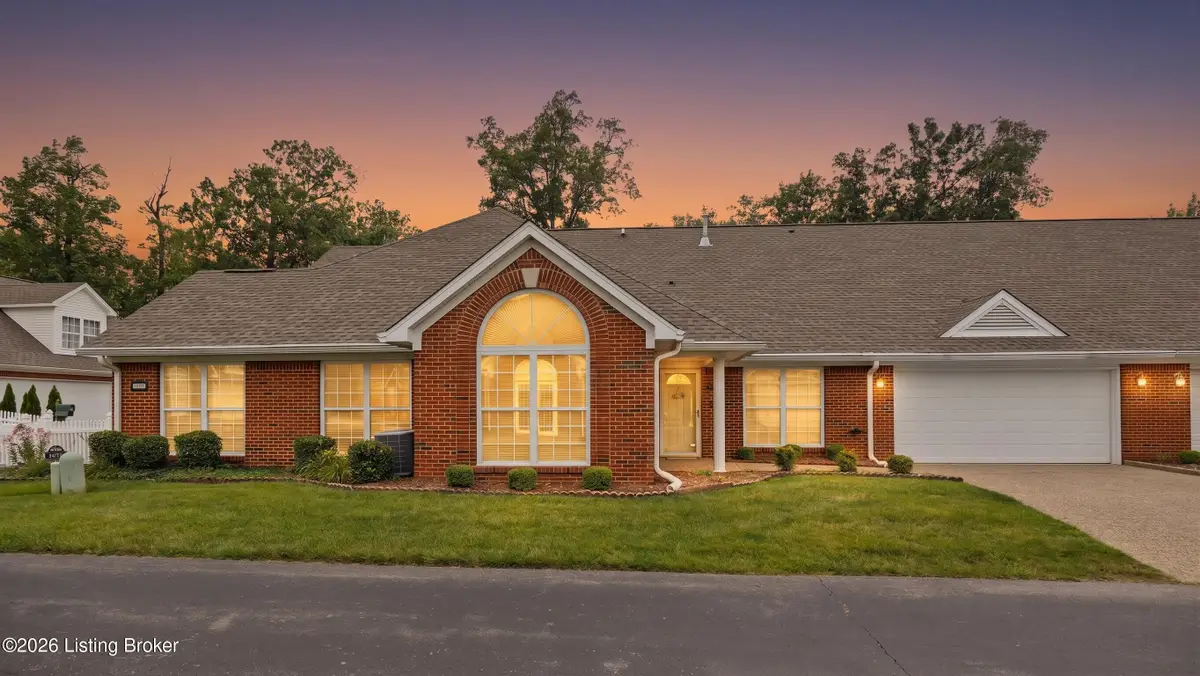 10450 Monticello Forest Cir, Jeffersontown, KY 40299 - #1