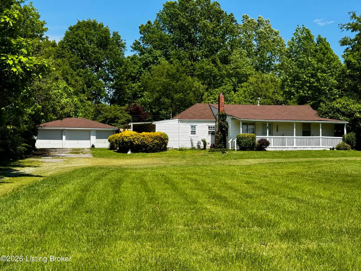 7520 Saint Andrews Church Rd, Louisville, KY 40214 - #1