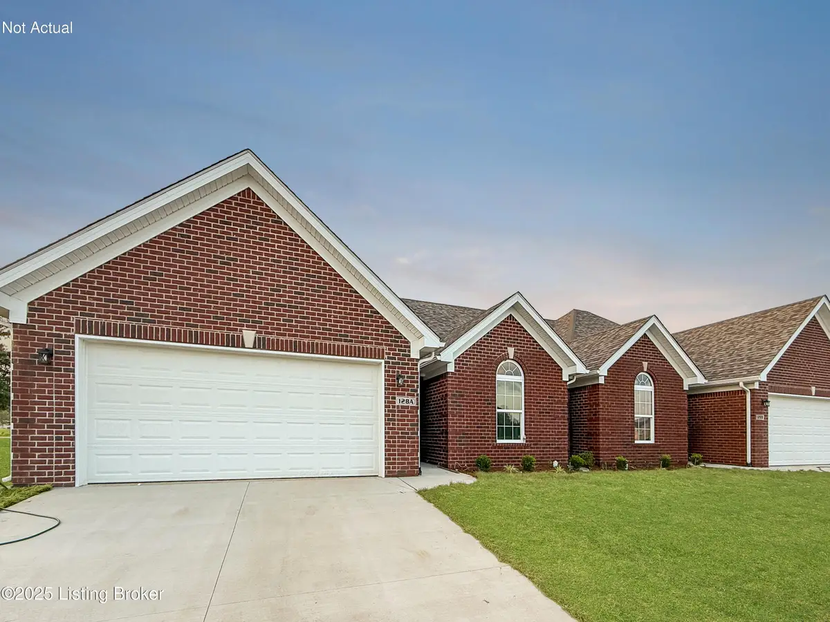 132 Lanai Dr, Shepherdsville, KY 40165 - #1