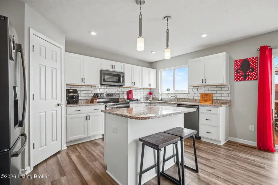 8516 Splendid Point, Louisville, KY 40229 - #3