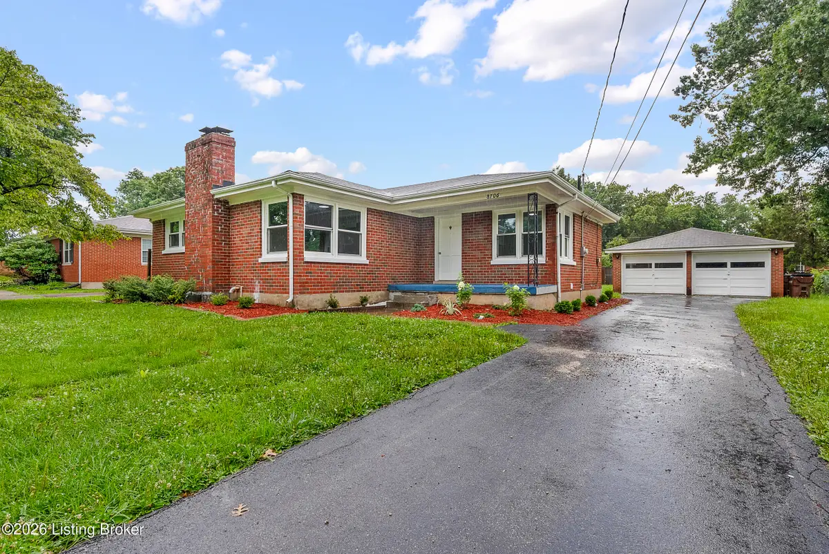 8706 Michael Edward Dr, Louisville, KY 40291 - #1