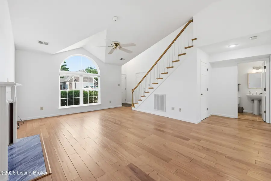 1036 Keeneland Ct, Frankfort, KY 40601 - #2
