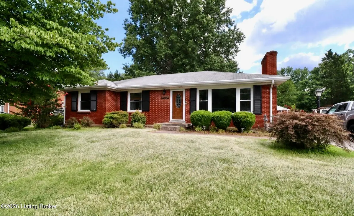 10026 Prairie Dr, Louisville, KY 40272 - #1