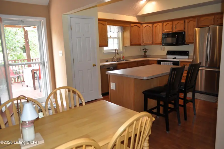 11304 Sullivan Ct, Louisville, KY 40229 - #3