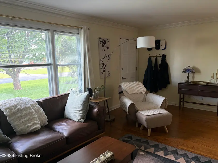 4325 Alicent Rd, Louisville, KY 40207 - #3