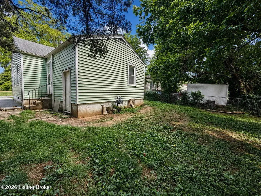 1800 Beech St, Louisville, KY 40210 - #3