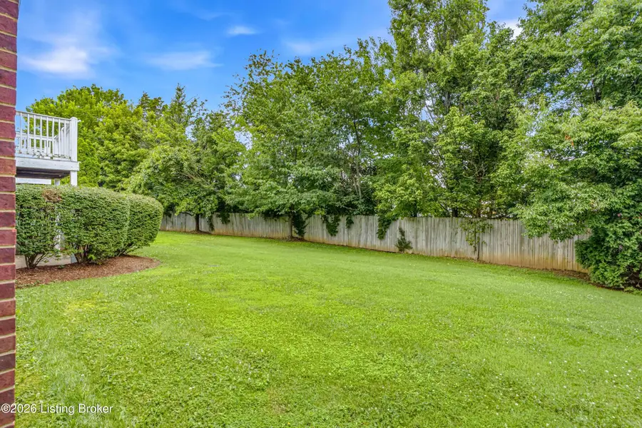 167 Central Blvd, Mount Washington, KY 40047 - #2