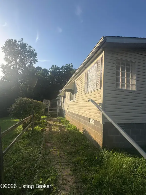 286 Moores Lane, Clermont, KY 40110