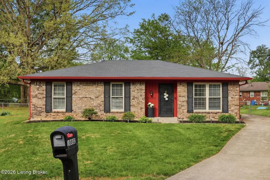 10802 Corbin Ct, Louisville, KY 40229 - #2