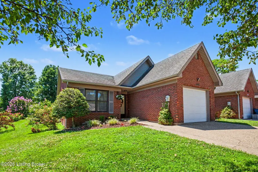 105 Huron Ct, Shepherdsville, KY 40165 - #2