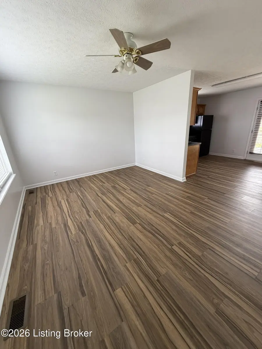 266 River Trace, Shepherdsville, KY 40165 - #3