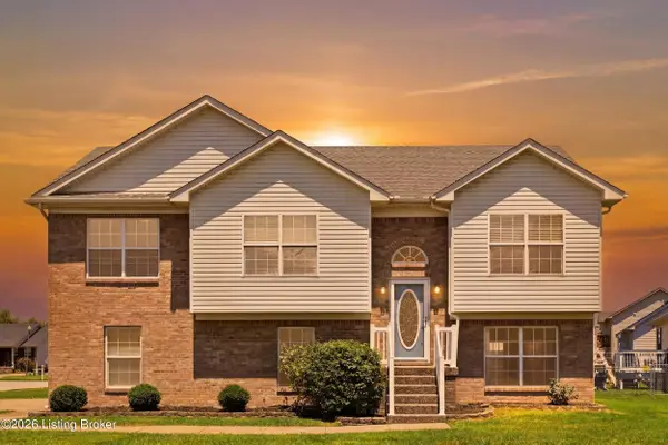 597 Oak Grove Blvd, Shepherdsville, KY 40165