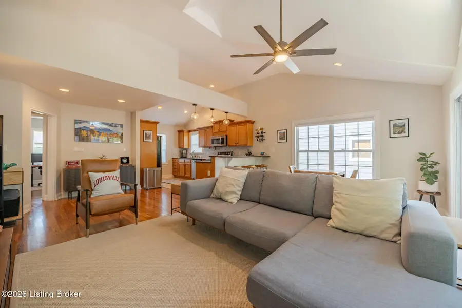 3407 Grandview Ave, Louisville, KY 40207 - #2