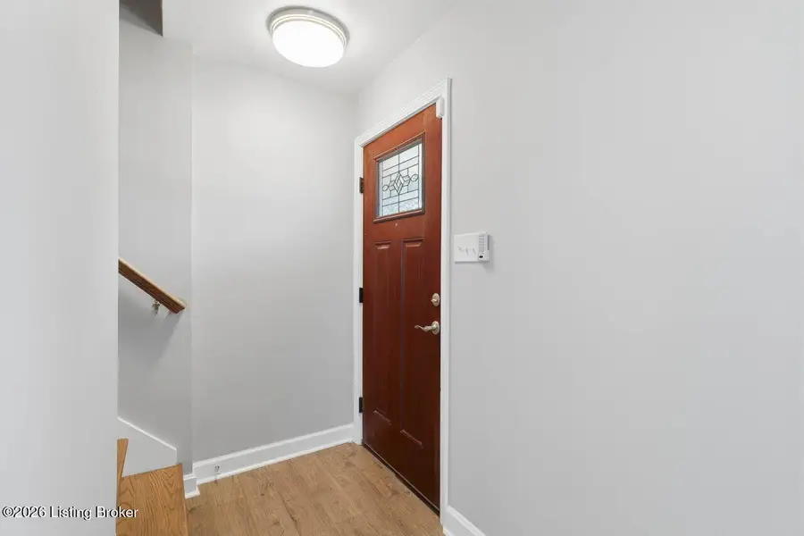 233 Monohan Dr, Louisville, KY 40207 - #3