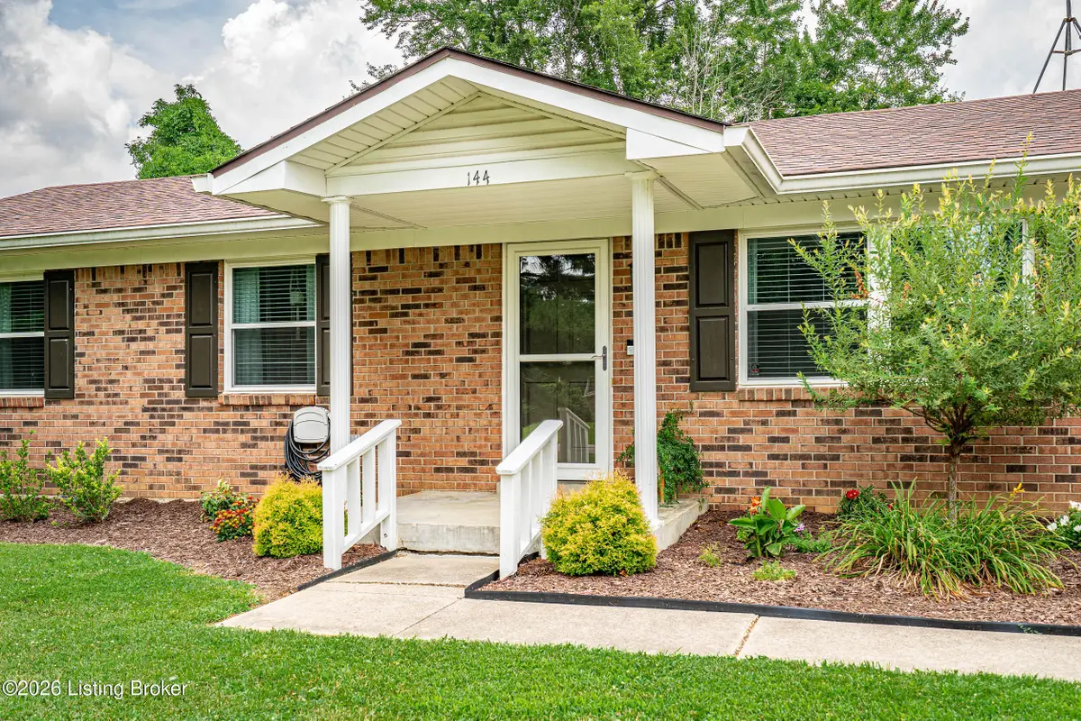 144 North St, Shepherdsville, KY 40165 - #1
