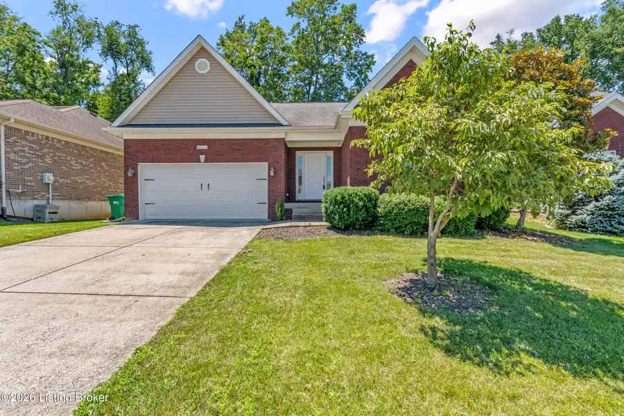 4022 Emerald Spring Pl, Louisville, KY 40245 - #2