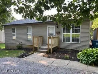 302 E Jefferson St, La Grange, KY 40031 - #1
