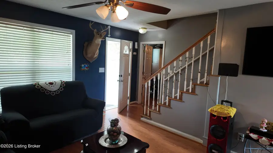 6817 Currington Cir, Louisville, KY 40258 - #3