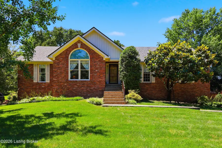 329 Comanche Rd, Shelbyville, KY 40065 - #2