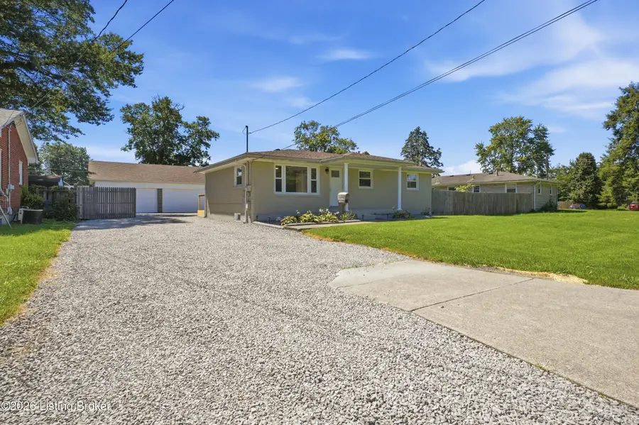 4907 Basking Dr, Louisville, KY 40216 - #3