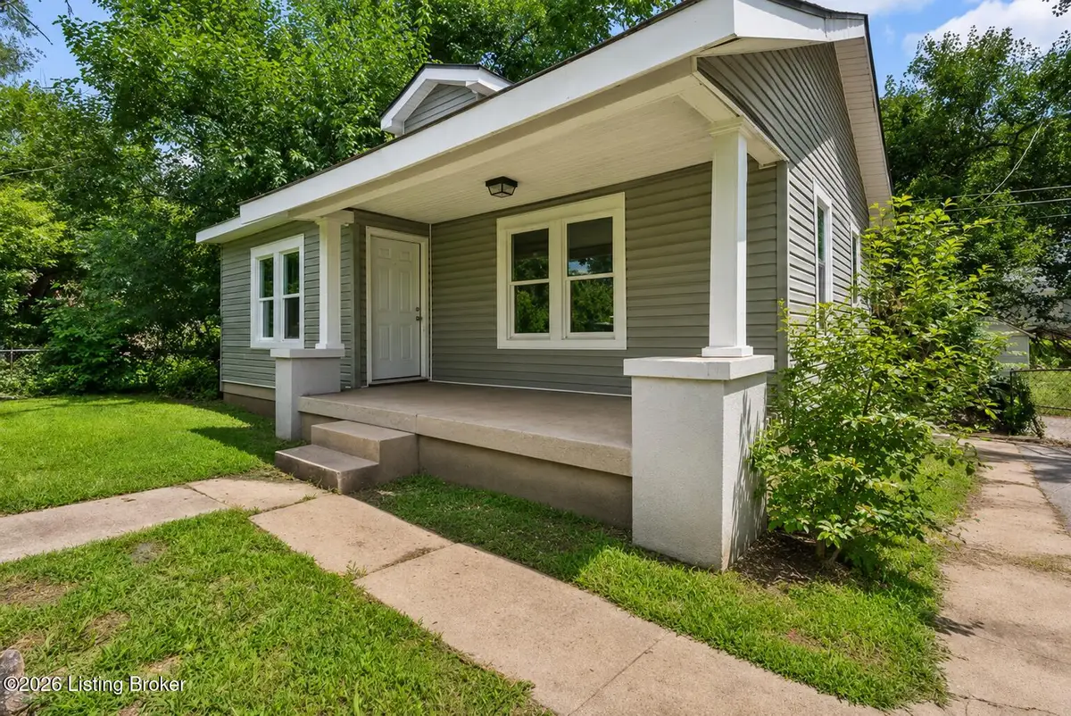 665 Curry Ct, Louisville, KY 40211 - #1