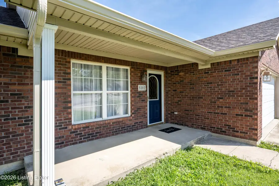 5802 Quarter Ct, Jeffersonville, IN 47130 - #2