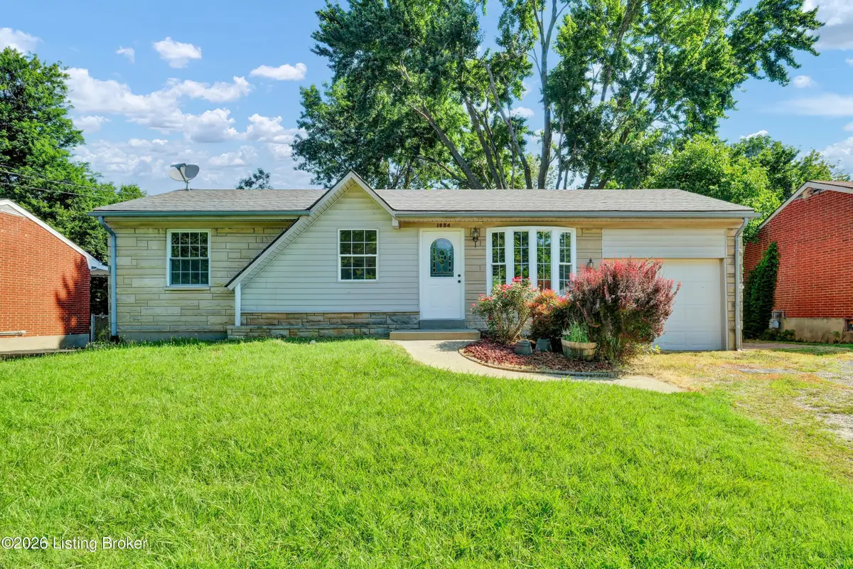 1024 Hillview Blvd, Louisville, KY 40229 - #1