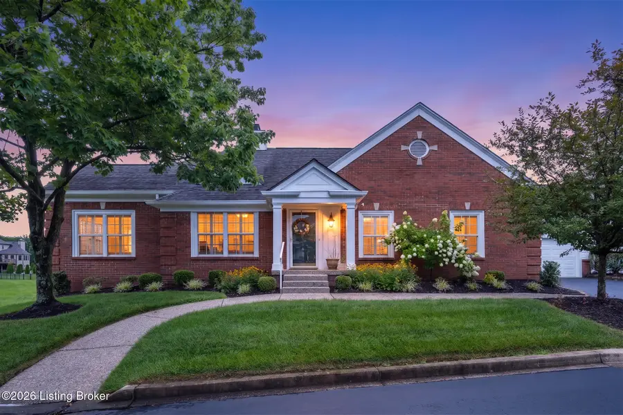 3820 Spring Arbor Dr, Louisville, KY 40245 - #2