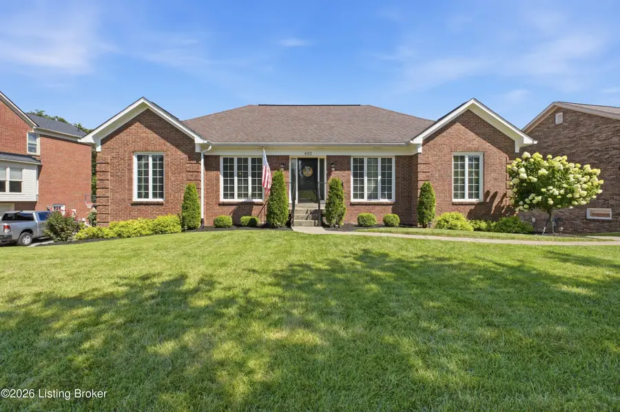 401 Wickfield Dr, Louisville, KY 40245 - #2