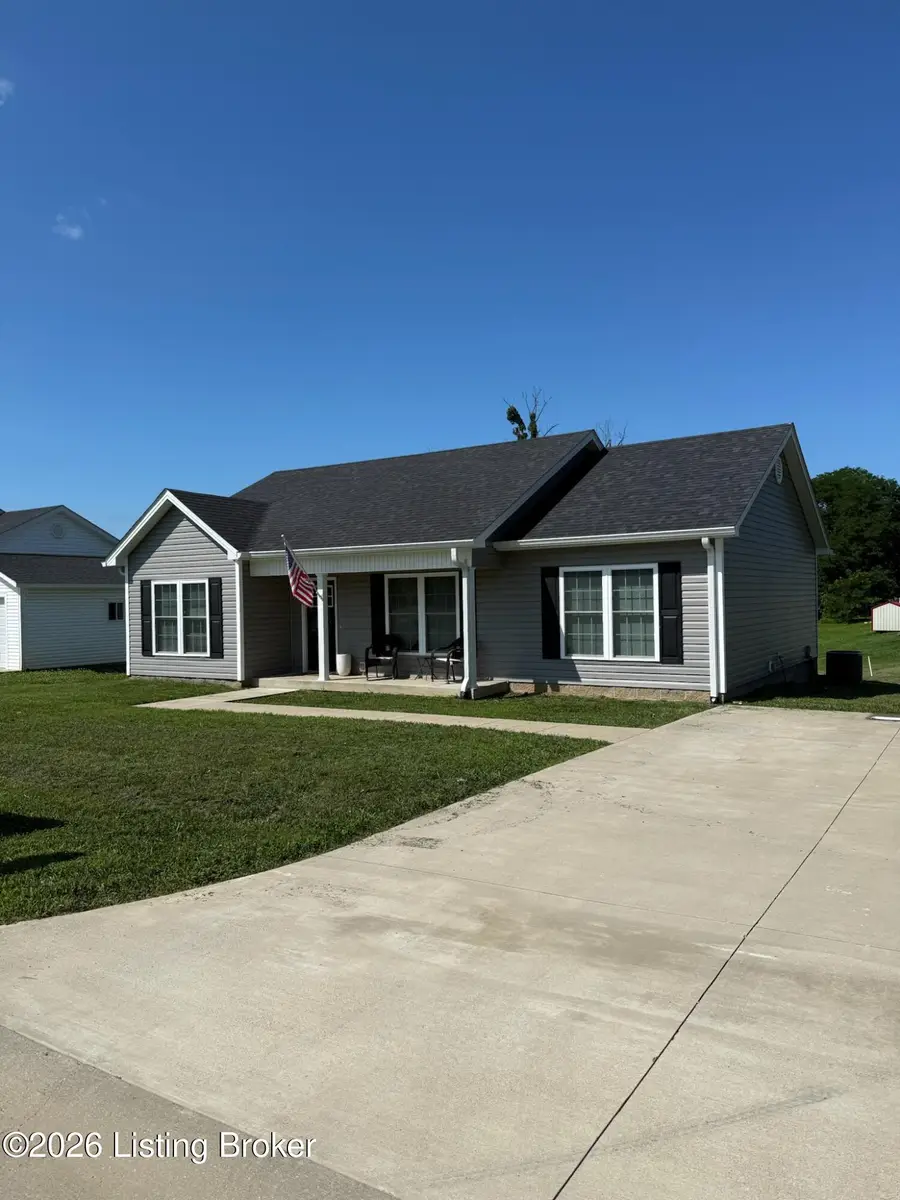 22 Temple Dr, Springfield, KY 40069 - #2