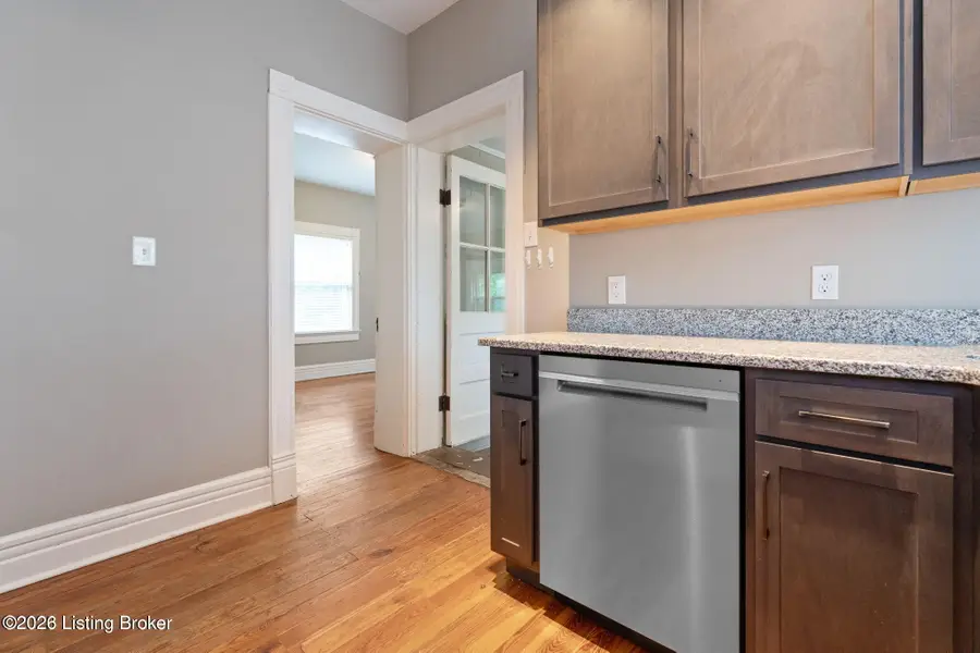 2217 Grinstead Dr, Louisville, KY 40204 - #3