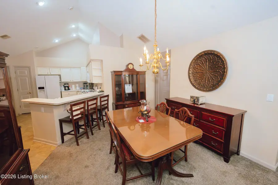 8037 Saint Andrews Village Dr, Louisville, KY 40241 - #3
