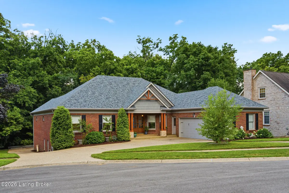10316 Carriage House Ct, Louisville, KY 40223 - #1