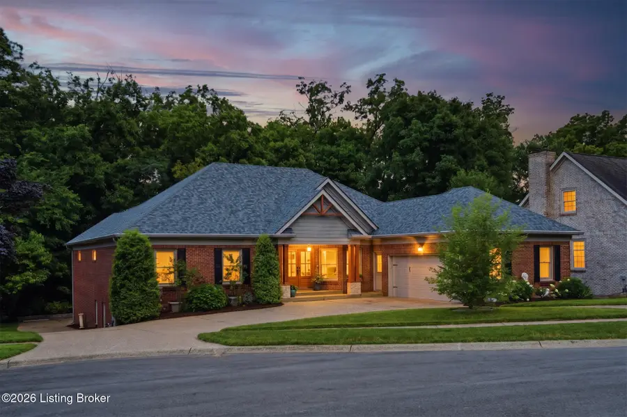 10316 Carriage House Ct, Louisville, KY 40223 - #2
